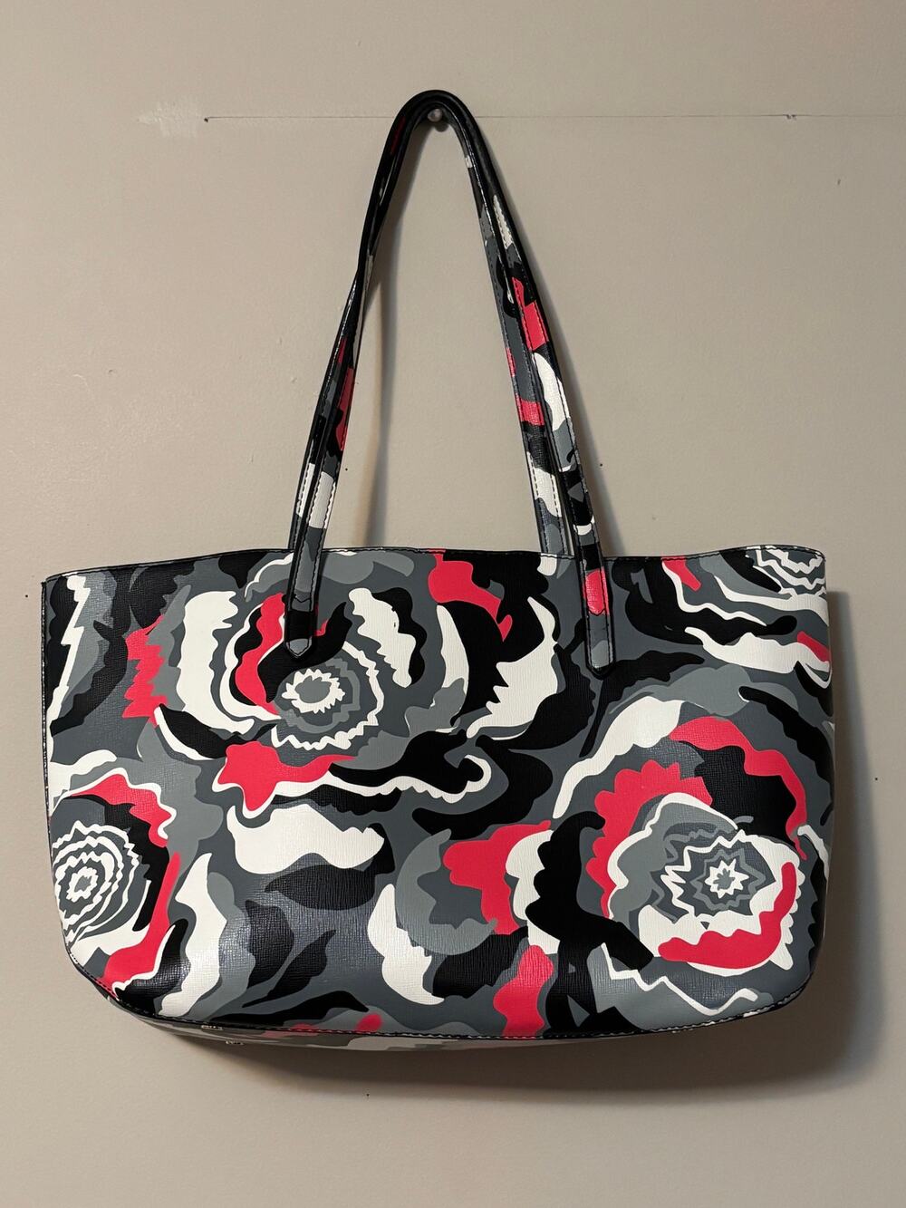 Gianni Bini Large Floral Tote Shoulder Bag Black Gray Red White Purse